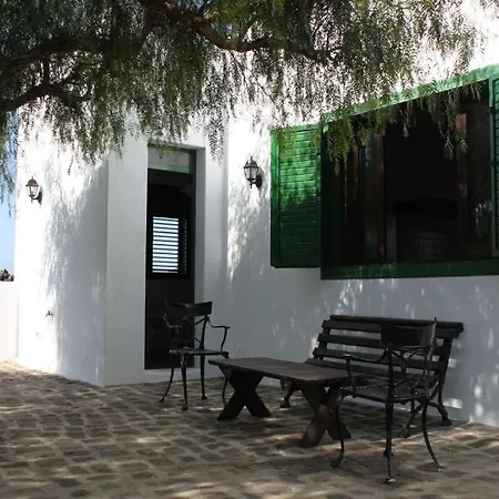 Sleeps 8 Pool Wifi Villa *