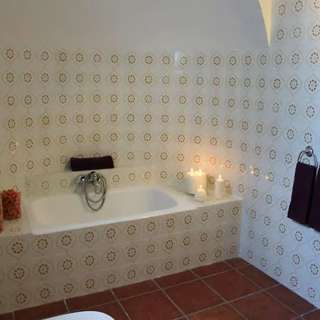 Sleeps 8 Pool Wifi فيلة